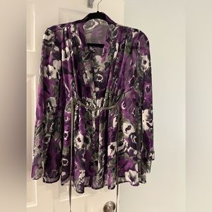 Beautiful long sleeve sheer shirt.